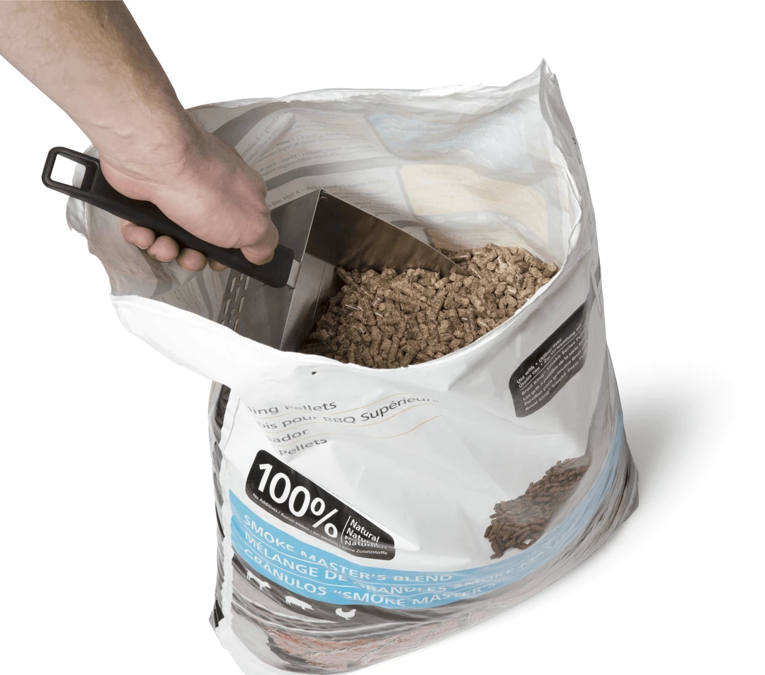 Broil King 63946 Pellet & Charcoal Scoop 3 Broil King 63946 Pellet & Charcoal Scoop