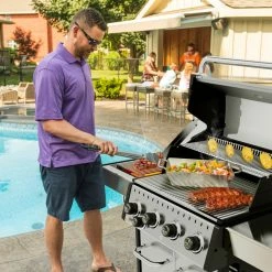 BBQs & Smokers Broil King BARON S440 PRO IR BBQ With Infrared Side Burner 17 BBQs & Smokers Broil King BARON S440 PRO IR BBQ With Infrared Side Burner