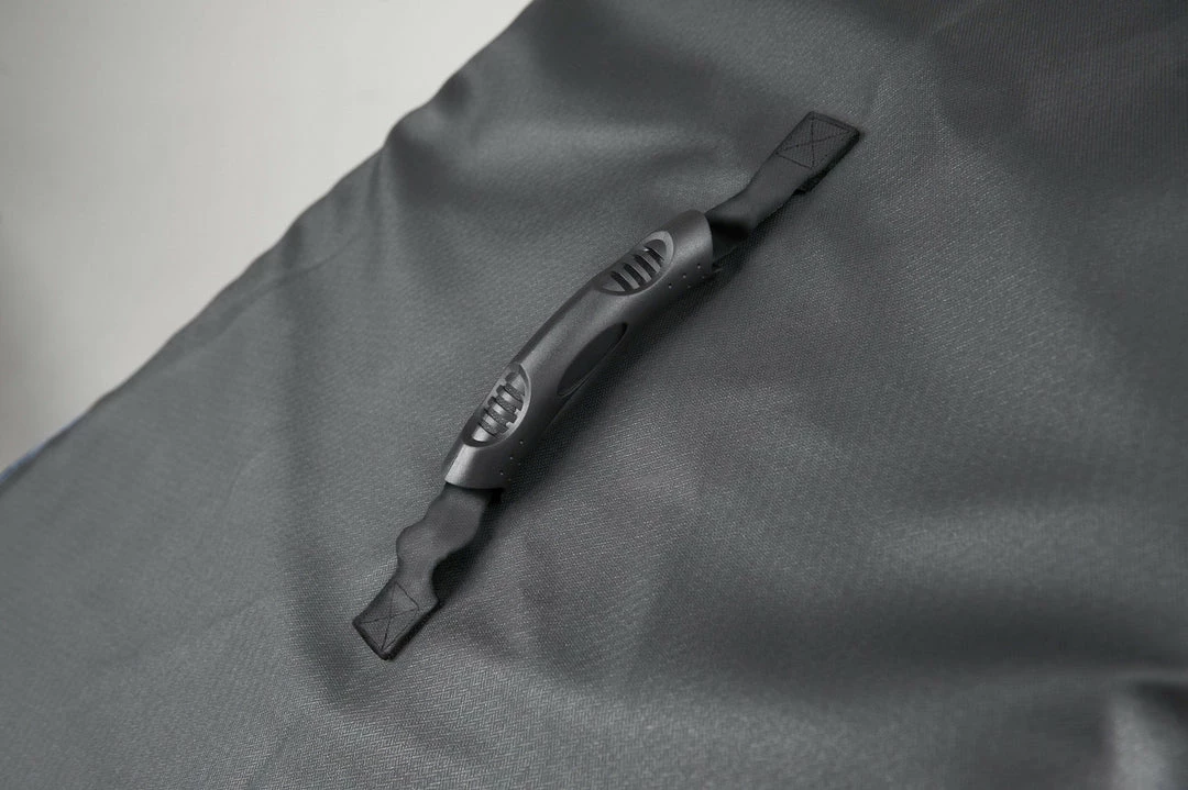 Broil King 68488 Premium BBQ Cover 64-Inch Fits Selected BARON, SIGNET, SOVEREIGN And CROWN Series 5 Broil King 68488 Premium BBQ Cover 64-Inch Fits Selected BARON, SIGNET, SOVEREIGN And CROWN Series