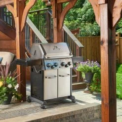 Broil King CROWN S490 BBQ With Side Burner, Rear Rotisserie Burner & Rotisserie Kit BBQs & Smokers 33 Broil King CROWN S490 BBQ With Side Burner, Rear Rotisserie Burner & Rotisserie Kit BBQs & Smokers