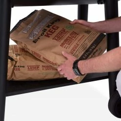 Broil King Regal Charcoal Grill 400 With Heavy Duty Cast Iron Grids BBQs & Smokers