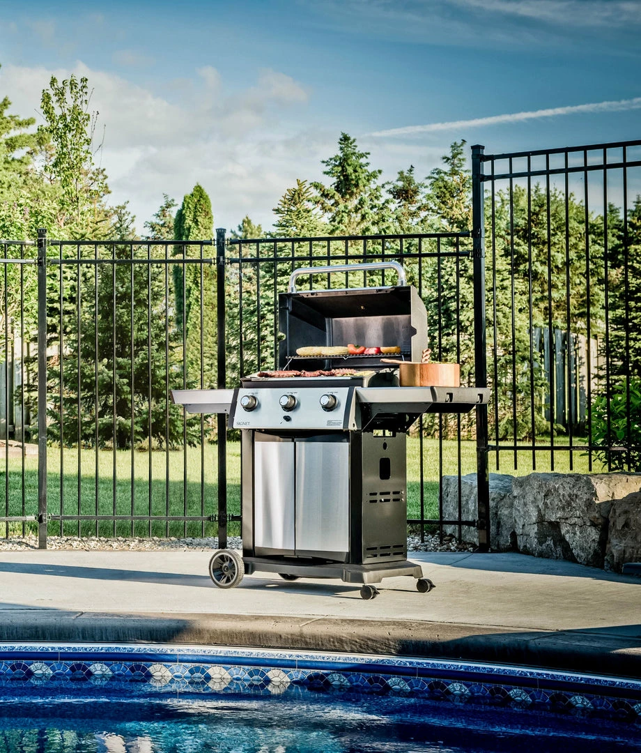 Broil King SIGNET 320 3-Burner BBQ 17 Broil King SIGNET 320 3-Burner BBQ