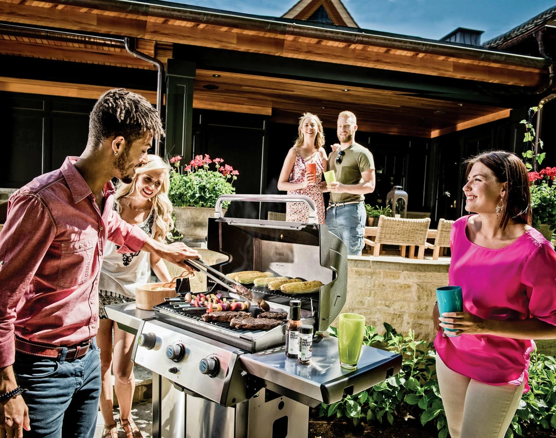 Broil King SIGNET 320 3-Burner BBQ 19 Broil King SIGNET 320 3-Burner BBQ