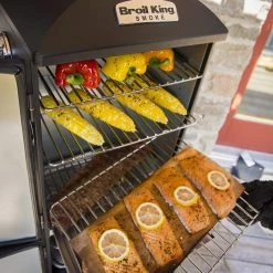 Broil King SMOKE Vertical Charcoal Smoker 923610