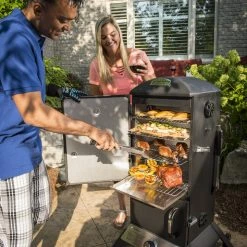 BBQs & Smokers Broil King Vertical Gas Smoker - SMOKE