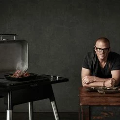 BBQs & Smokers Everdure 2 Burner Gas BBQ - Force