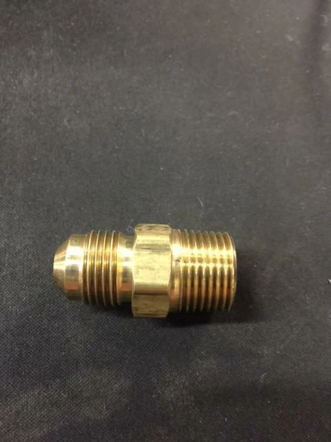 Flagro Fitting-Brass 3/8" MP X 3/8" MF 1 Flagro Fitting-Brass 3/8" MP X 3/8" MF