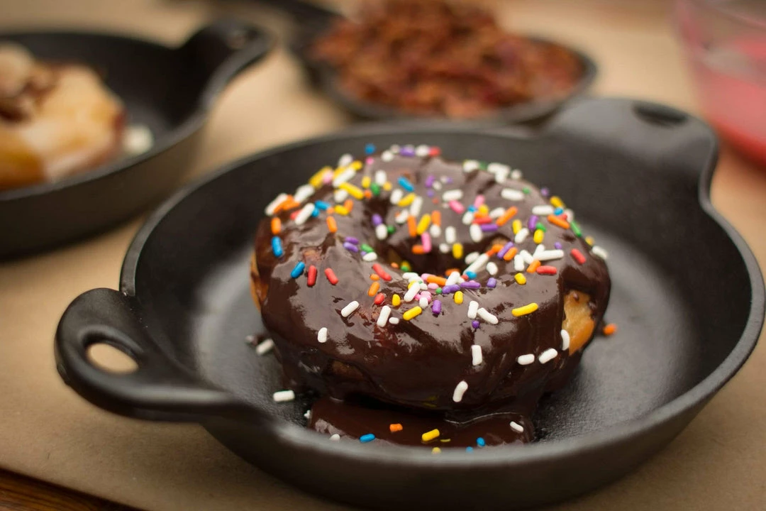 Lodge Cast Iron Mini Serving Bowl (14oz) 3 Lodge Cast Iron Mini Serving Bowl (14oz)