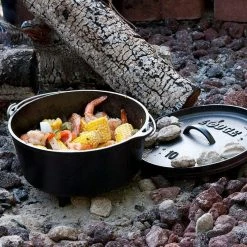 Lodge Cast Iron Outdoor Dutch Oven (5 Quart) BBQ Accessories