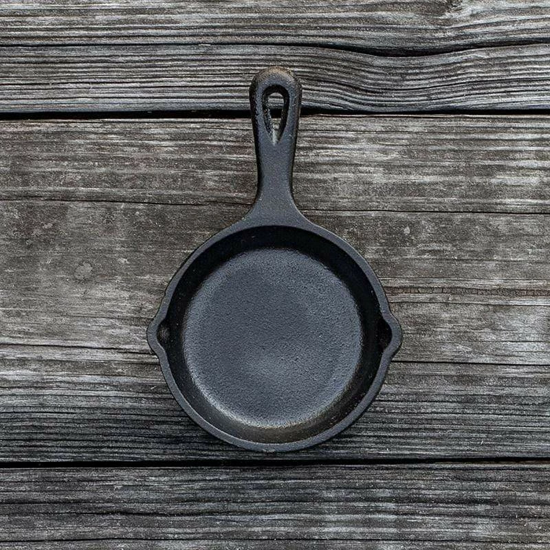 Lodge - Mini Cast Iron Skillet 3.5" 3 Lodge - Mini Cast Iron Skillet 3.5"