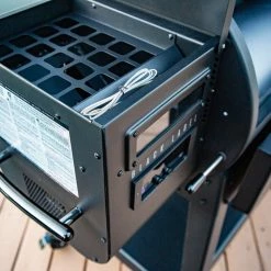 Louisiana Grills 1200 Black Label Series Grill With WIFI Control
