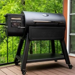 Louisiana Grills 1000 Black Label Series Pellet Grill With WIFI Control BBQs & Smokers