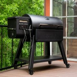 Louisiana Grills 1000 Black Label Series Pellet Grill With WIFI Control BBQs & Smokers
