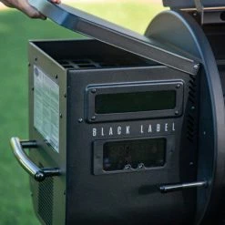 Louisiana Grills 1000 Black Label Series Pellet Grill With WIFI Control BBQs & Smokers