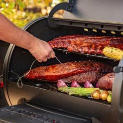 Louisiana Grills Founders Series Premier 800 Pellet Grill