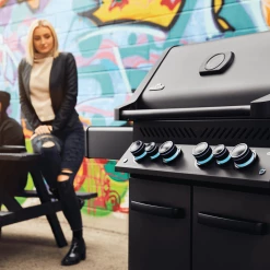 BBQs & Smokers Napoleon PHANTOM Prestige 500 Gas Grill With Infrared Side And Rear Burner (Matte Black)
