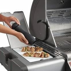 BBQ Accessories Napoleon Pro Pepper Grinder