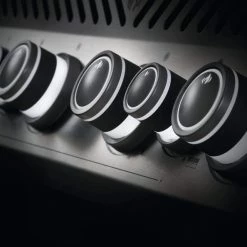 Napoleon Rogue SE 425 RSIB With Infrared Side & Rear Burners RSE425RSIB-1 BBQs & Smokers