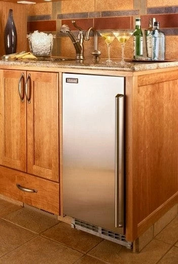 Perlick 15" Ada Compliant Clear Ice Maker With Stainless Steel Solid Door Hinge H50IMS-ADR 3 Perlick 15" Ada Compliant Clear Ice Maker With Stainless Steel Solid Door Hinge H50IMS-ADR