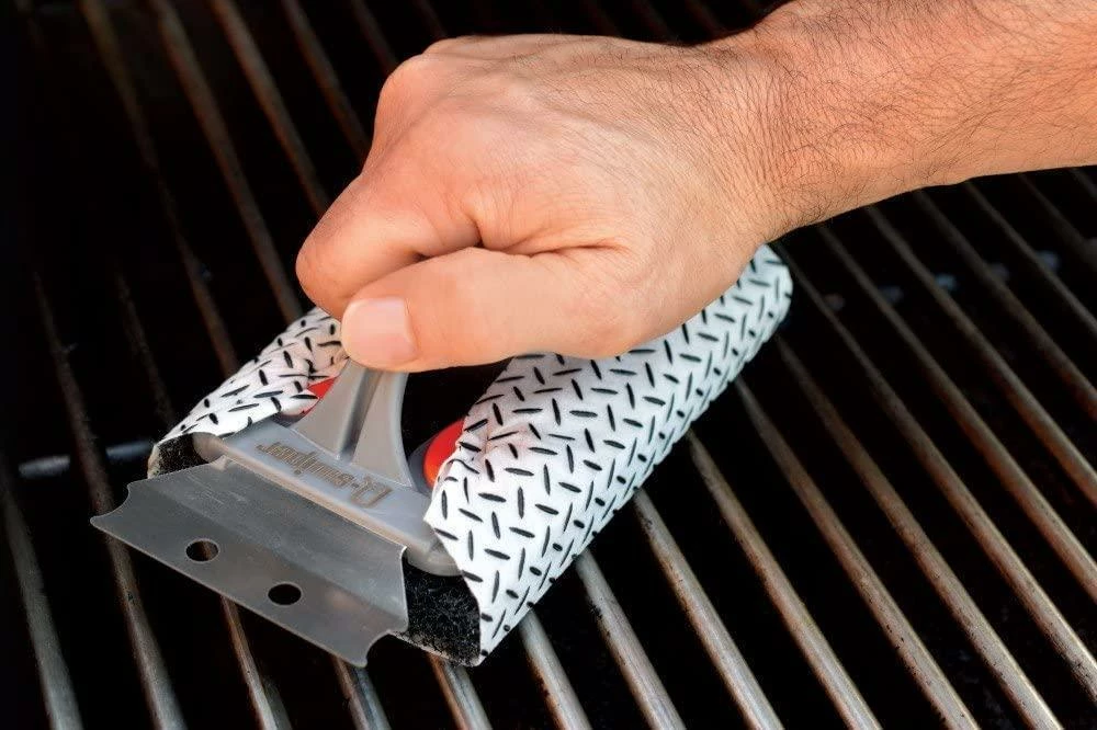 Proud Grill Brush W/ 25 Wipes Q-Swiper BBQ Accessories 3 Proud Grill Brush W/ 25 Wipes Q-Swiper BBQ Accessories