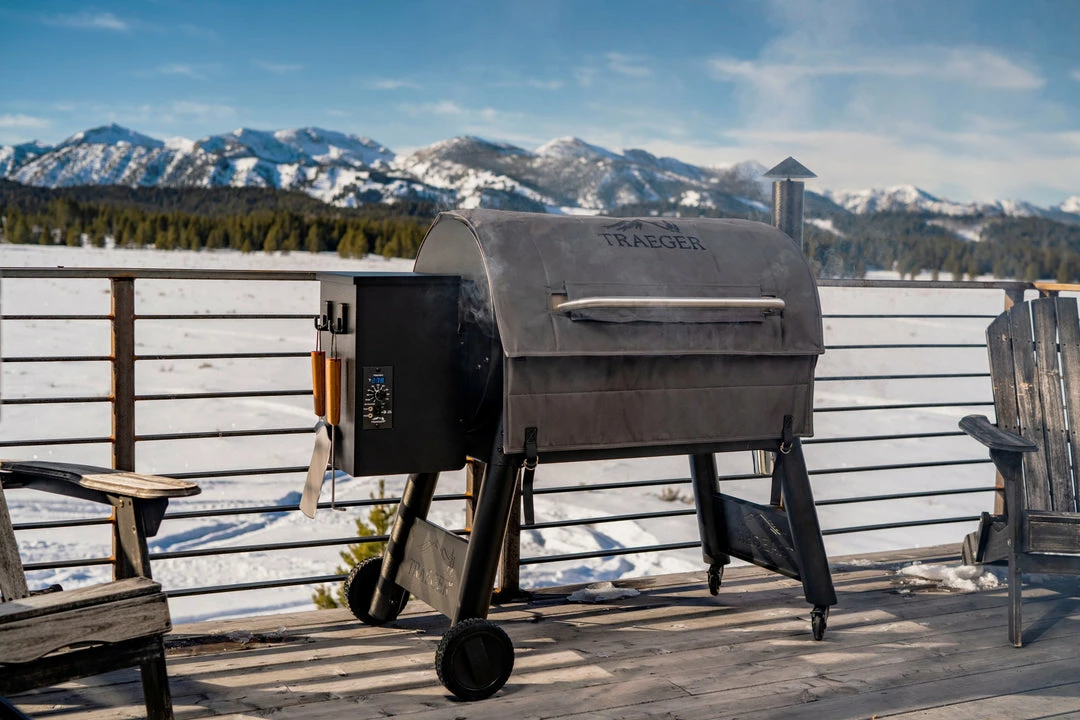 BBQ Accessories Traeger BAC628 - Traeger Insulation Blanket Pro 34 2 BBQ Accessories Traeger BAC628 - Traeger Insulation Blanket Pro 34