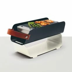 UNA Portable Table-top Charcoal Grill