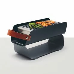 UNA Portable Table-top Charcoal Grill 15 UNA Portable Table-top Charcoal Grill
