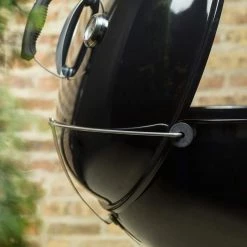 Weber Master Touch 22