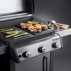 Weber Porcelain - Enameled Cast-iron Griddle, Spirit 300 Series