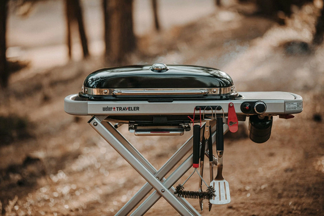 BBQs & Smokers Weber Traveler RV Gas Grill 5 BBQs & Smokers Weber Traveler RV Gas Grill